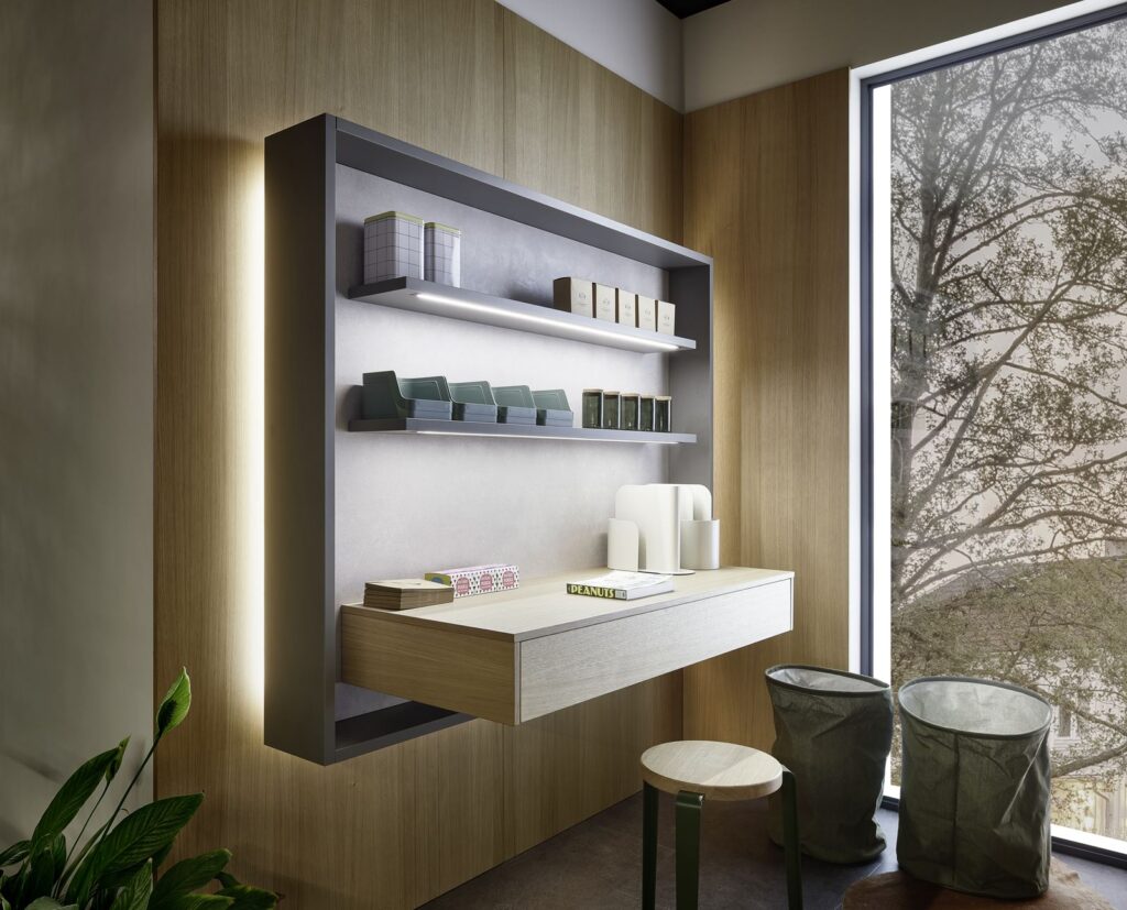 Blanc mat & bois naturel — Cuisine ouverte avec bar